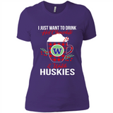 I Just Want To Drink Hot Chocolate & Watch Washington Huskies Ugly Christmas Sweater PINGPONG