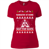 Namastay at home and wait for Santa Christmas - Ladies' Boyfriend T-Shirt