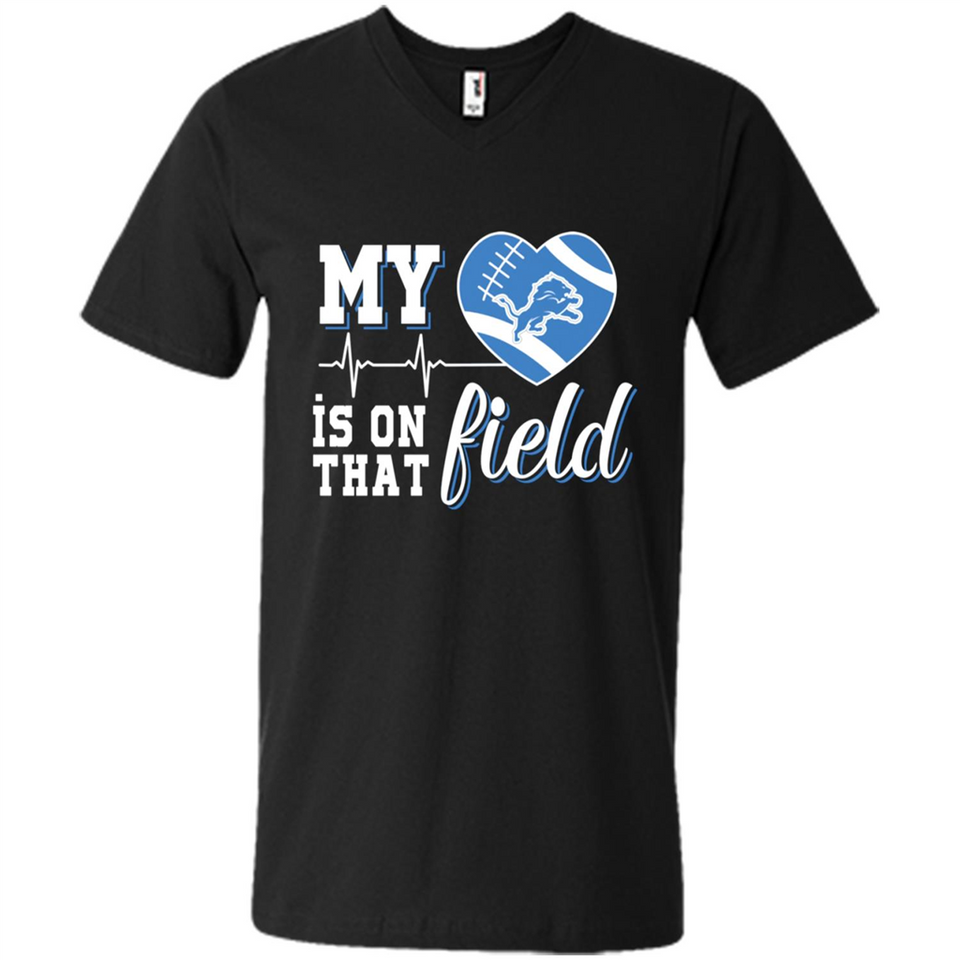 Detroit Lions Football My Heart is on that Field - Men's V-Neck