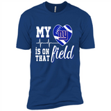 New York Giants Football My Heart is on that Field - Premium Short Sleeve T-Shirt