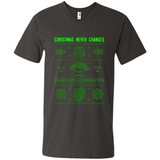 Christmas Ugly Sweater Christmas Never Changes Star Wars - Men's V-Neck