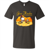 Snoopy Thanksgiving Give Thanks With A Grateful Heart - Men's V-Neck