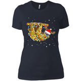 Christmas Lights Sloth Wearing Santa Hat Funny Xmas - Ladies' Boyfriend T-Shirt