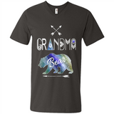Grandma Bear Shirt Tribal Family Vacation & Camping Tee - Men's V-Neck