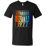 Retro Straight Outta 1977 41 Years Old - Men's V-Neck