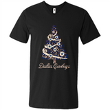 Dallas Cowboys NFL Football Team Logo Christmas Tree T-Shirt - Men's V-Neck
