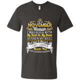 I'm A November Woman-Queen November - Men's V-Neck