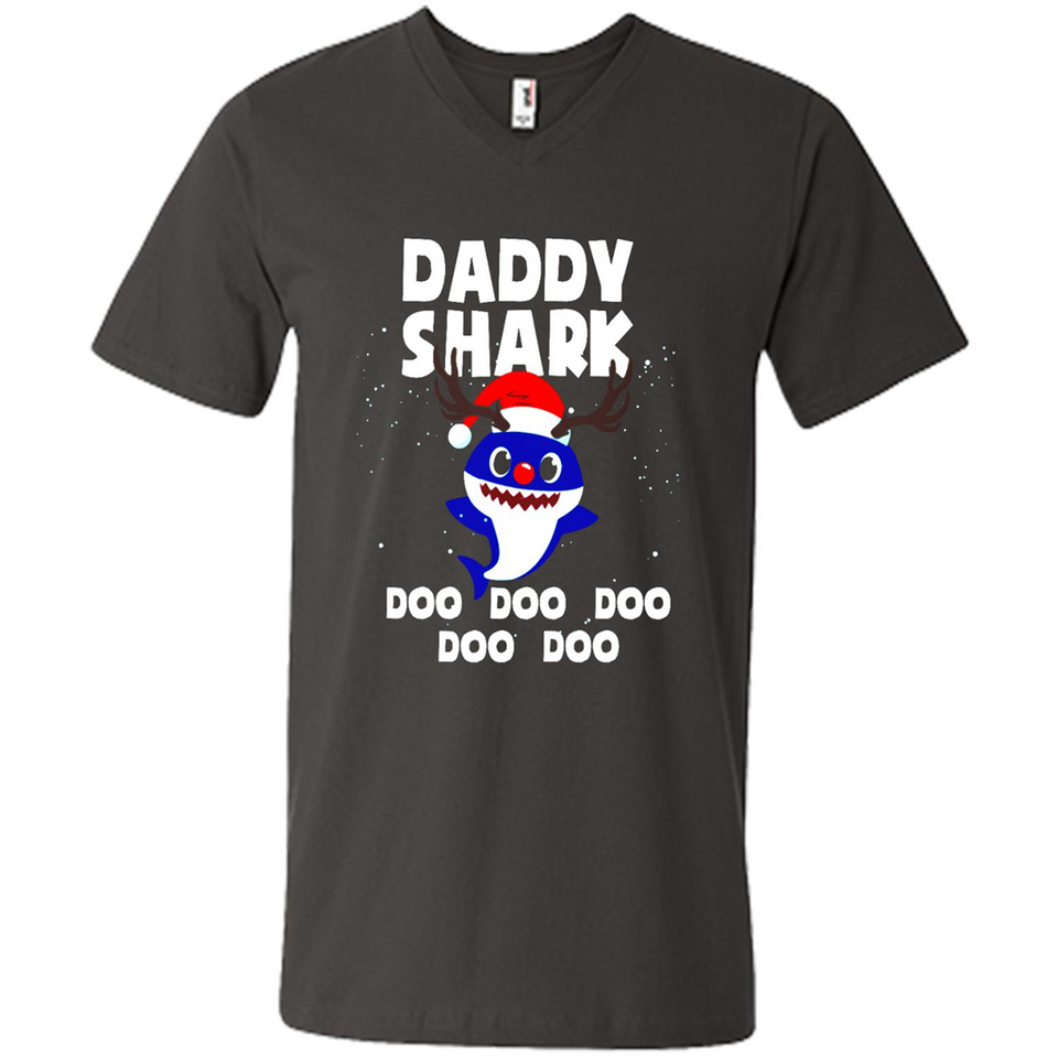 Daddy Shark Costume Reindeer Funny Christmas T-Shirt - Men's V-Neck