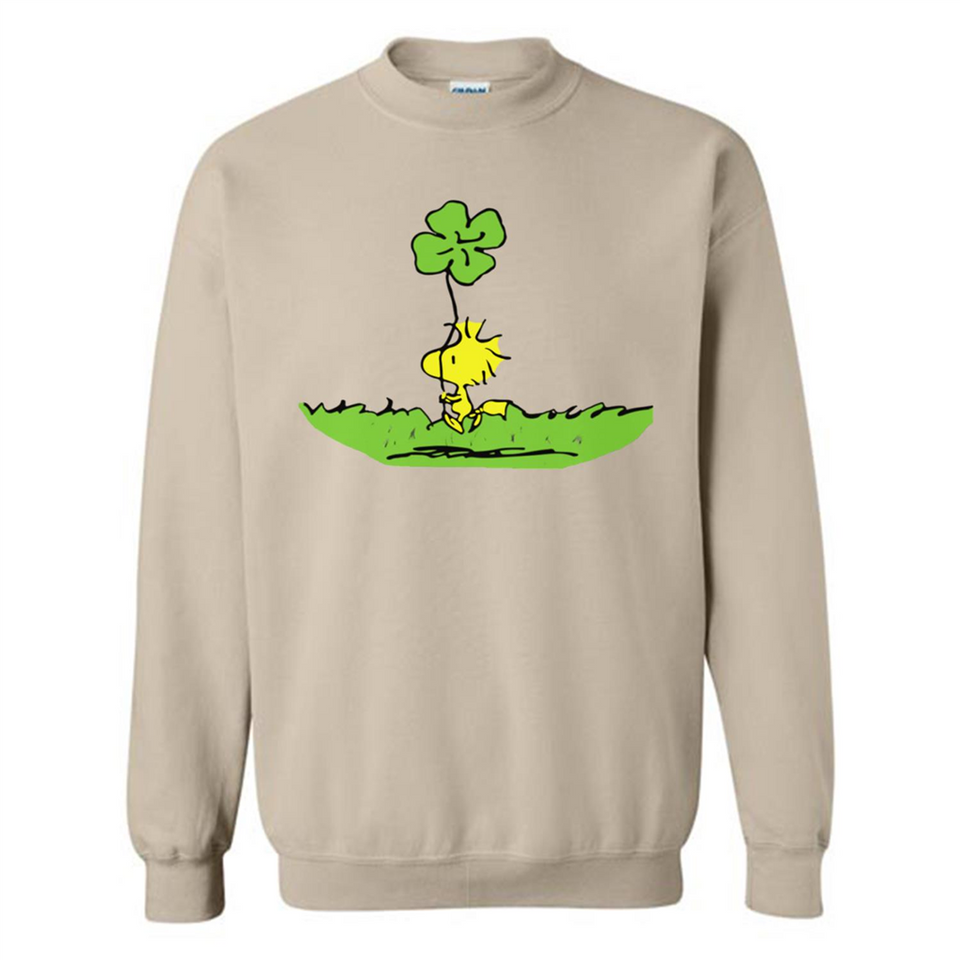 Snoopy Woodstock Shamrock - Sweatshirt