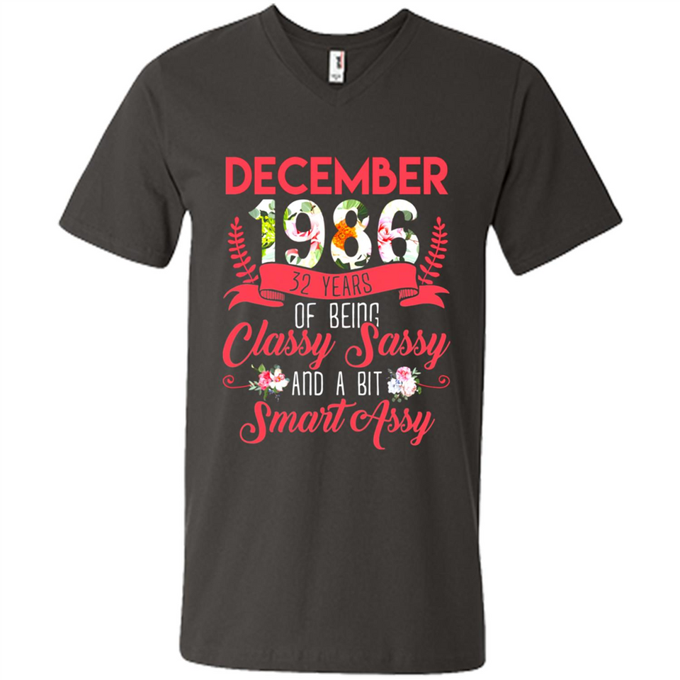 December 1986 32 Years Of Being Classy Sassy - Men's V-Neck