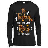 The Turkey Ain’t the Only Thing in the Oven Turkey Day - Canvas Long Sleeve T-Shirt