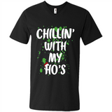 Chillin With My Ho's Funny Christmas - Men's V-Neck