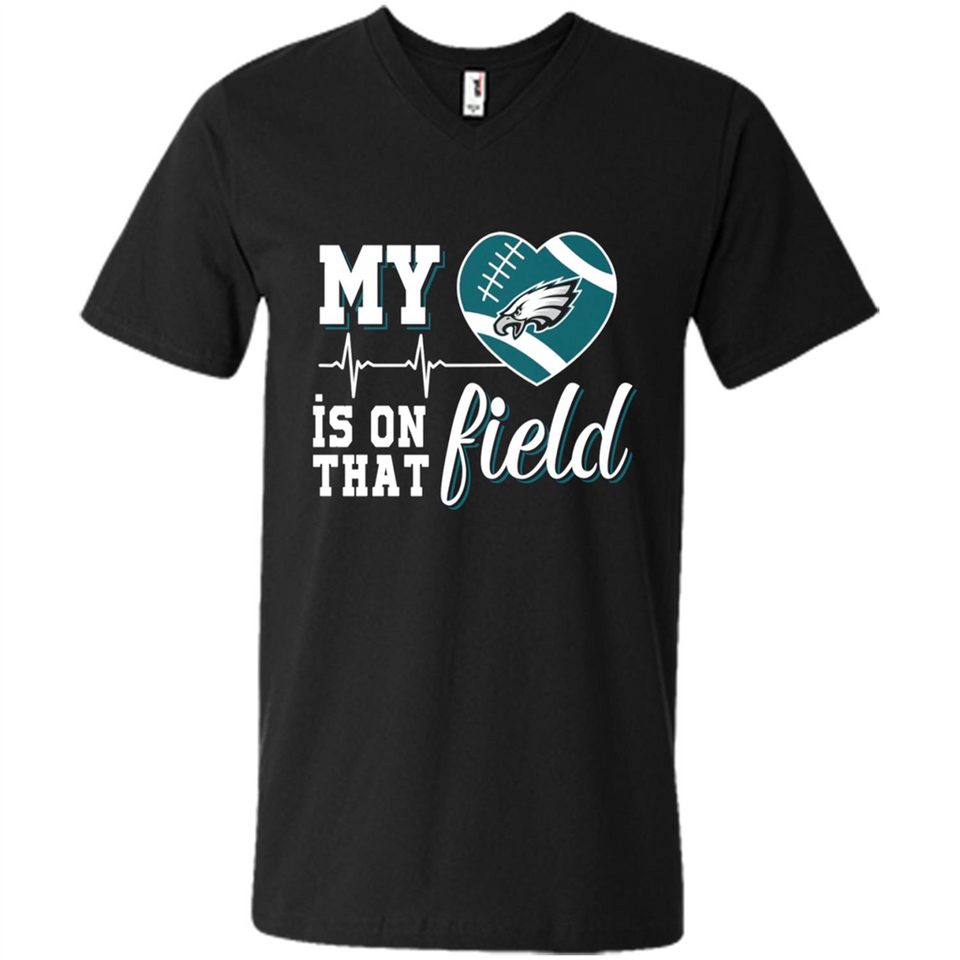 Philadelphia Eagles Football My Heart is on that Field - Men's V-Neck