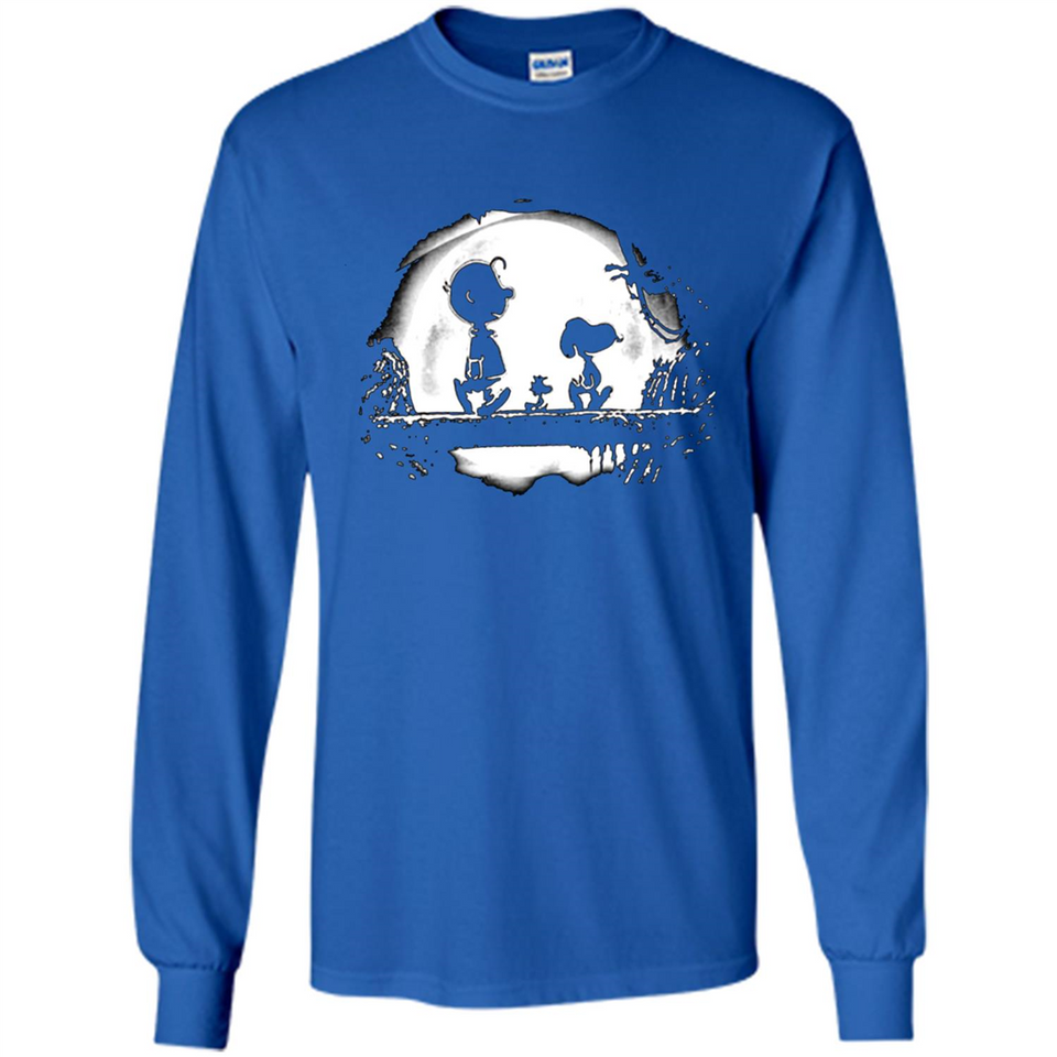 Snoopy The Peanuts Walking To The Moon